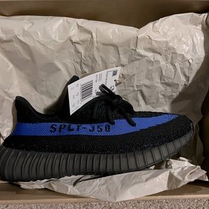 Yeezy 350 Boost V2 Brand New (Blue and Black)